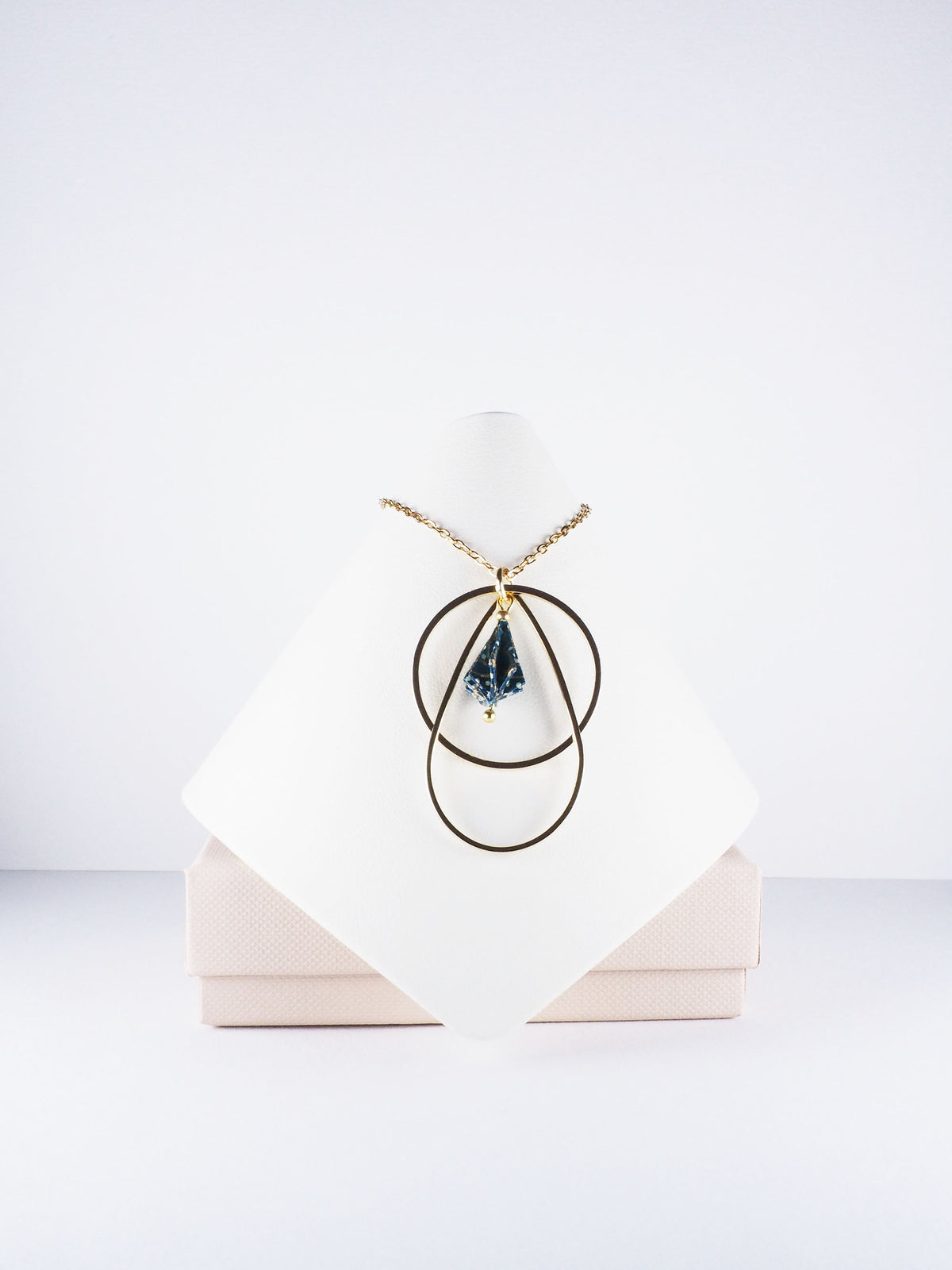 Collier Halo Drop